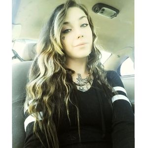 Meet your Posher, Megan